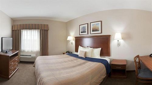 Hotel Candlewood By Ihg 2*