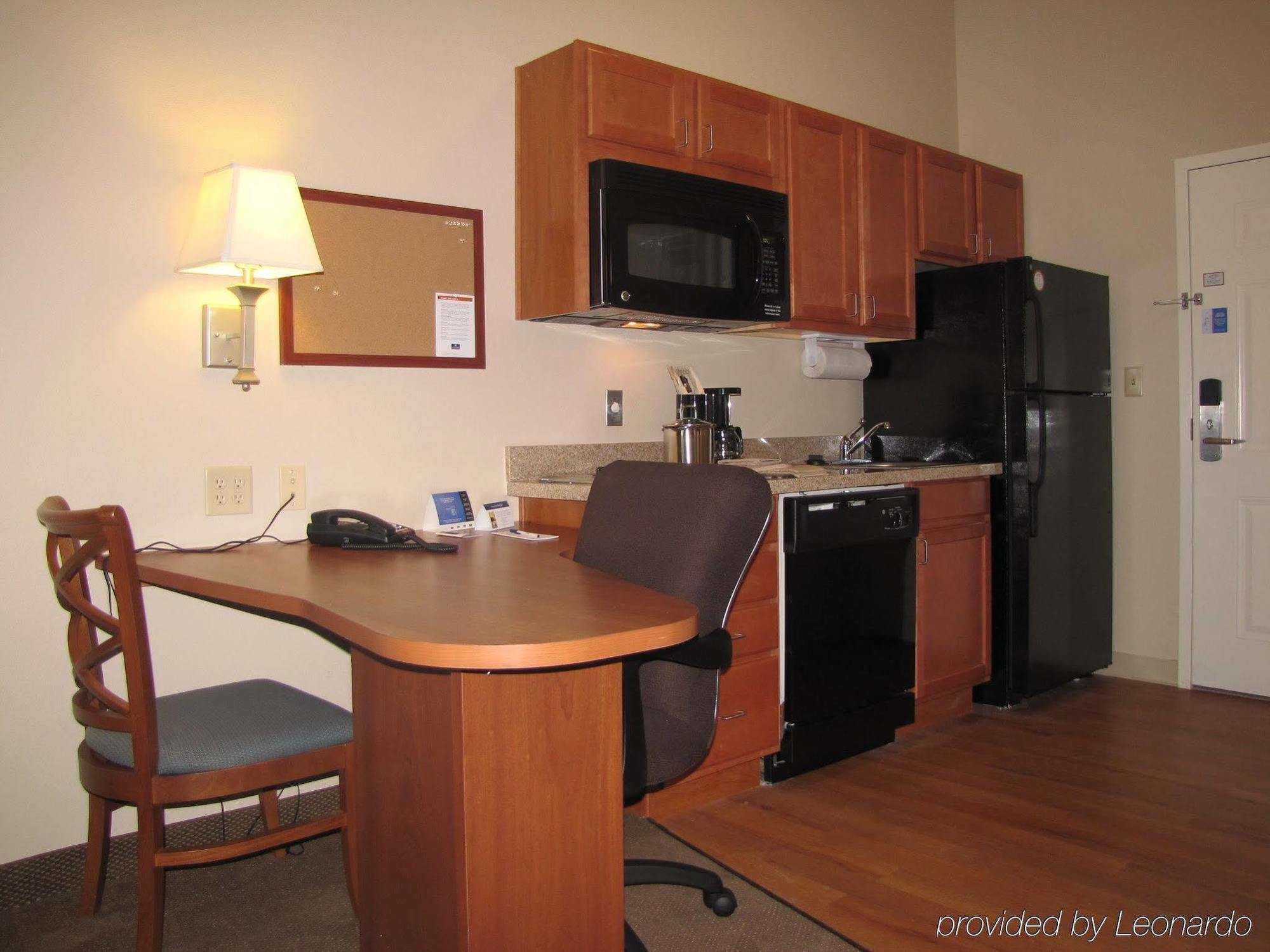 Candlewood By Ihg Longview